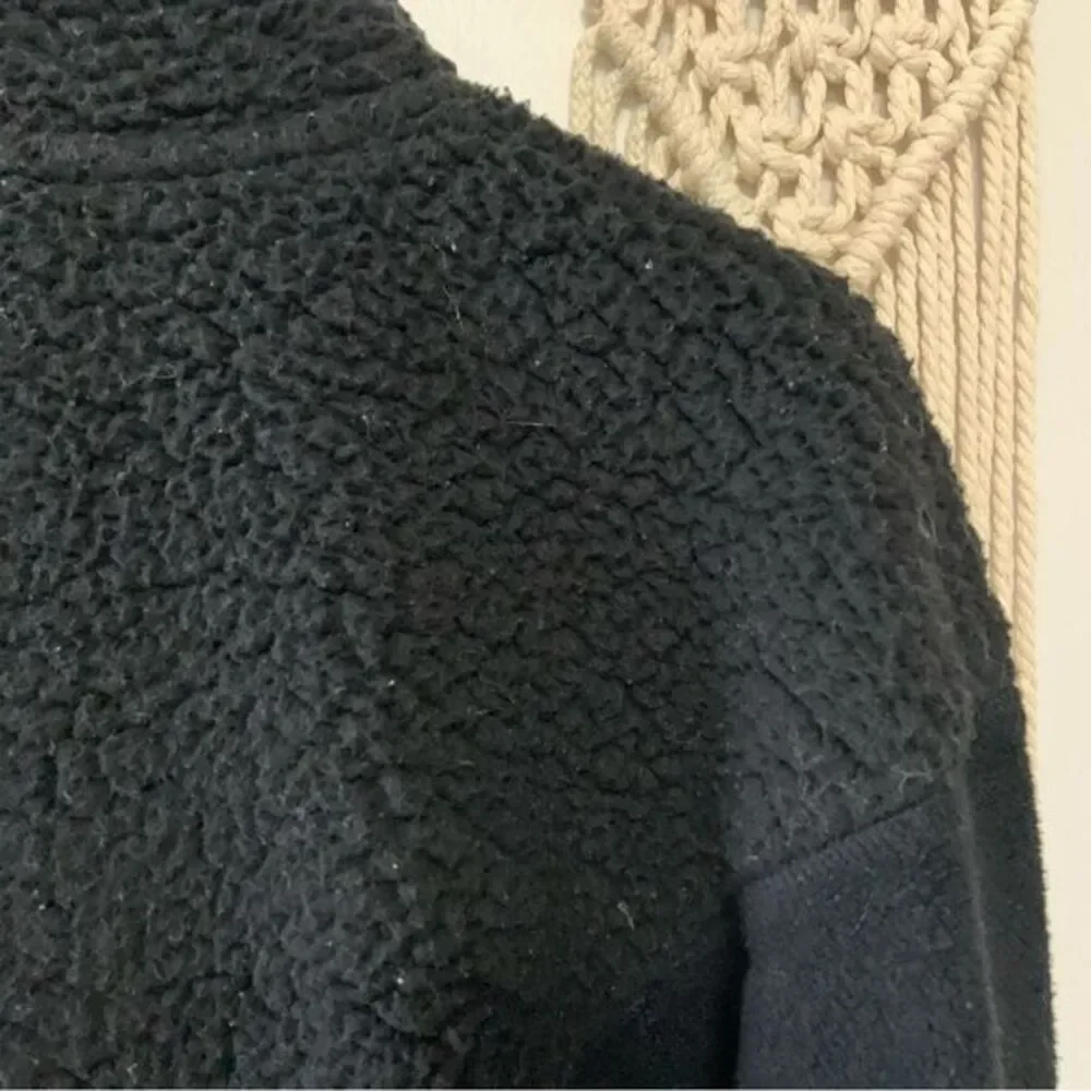 AERIE‎ Women’s Hometown Holiday Quarter Zip Fleece Sweatshirt Black Small - Picture 13 of 16